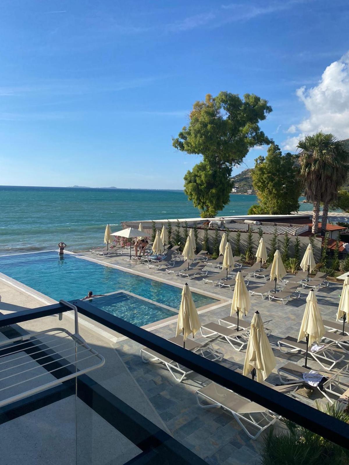 Dukes Albania Hotel Radhime Ngoại thất bức ảnh
